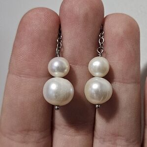 freshwater pearl drop earring